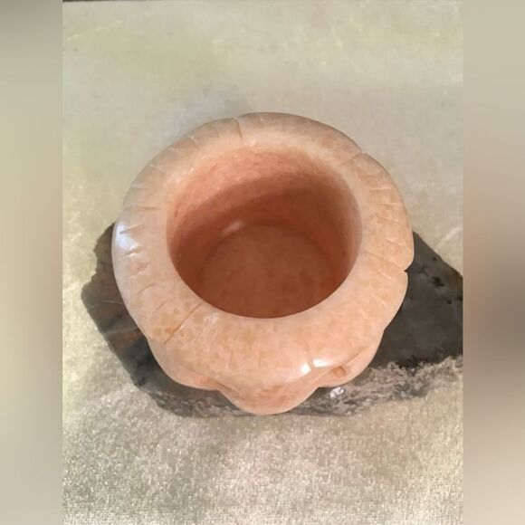 Hand Carved Sunstone Jack-o-lantern Pumpkin Crystal Candle Holder 358g - Picture 4 of 9